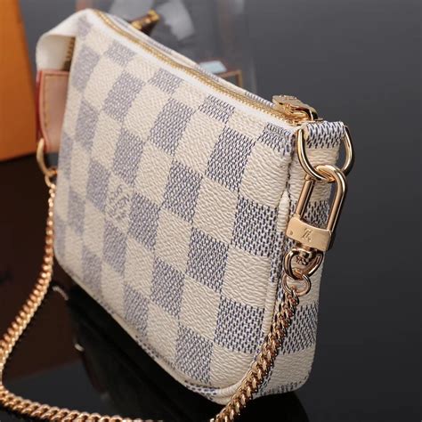 louis vuitton purse white|white Louis Vuitton coin purse.